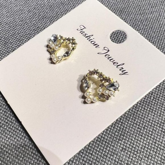 Korean Style Earrings "hearts" - Picture 4 of 5